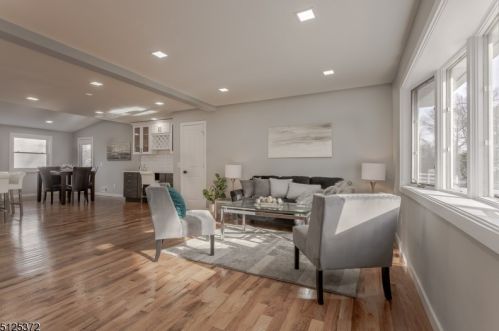 115 La Grande Ave, Fanwood NJ  07023-1556 exterior