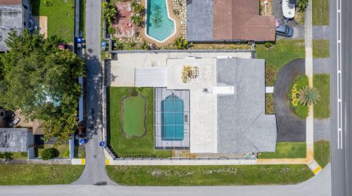 1831 56 Ave, Hollywood FL exterior