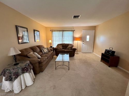 804 Palm Blvd, Lehigh Acres FL 33936-7117 exterior