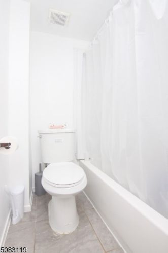 103 3rd Ave, Newark NJ  07104-2708 exterior