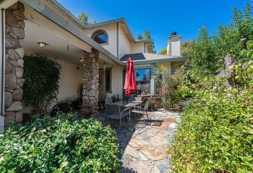 108 Duchess Ct, Windsor CA  95492-8043 exterior