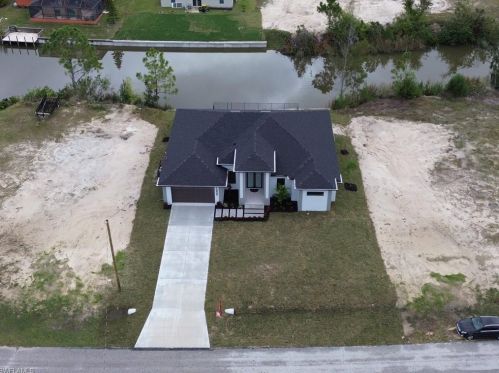 1908 14 St, Cape Coral FL  33909-1643 exterior