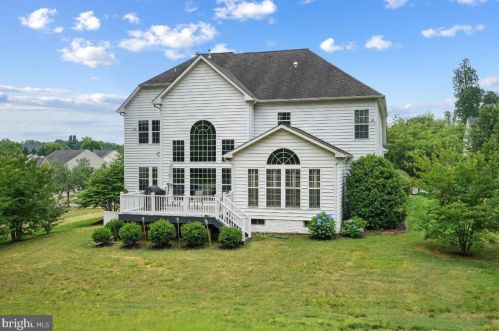 1304 Preserve Ln, Fredericksburg VA  22401-8429 exterior