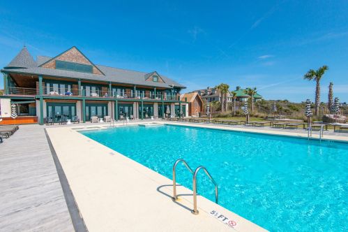 83 Wax Myrtle Ct, Johns Island SC  29455-5774 exterior