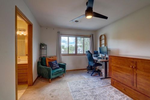 31 Ponwood Cir, Madison WI  53717-1179 exterior