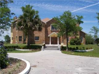 19687 Black Falcon Rd, Town Of Loxahatchee Groves, FL 33470-2500