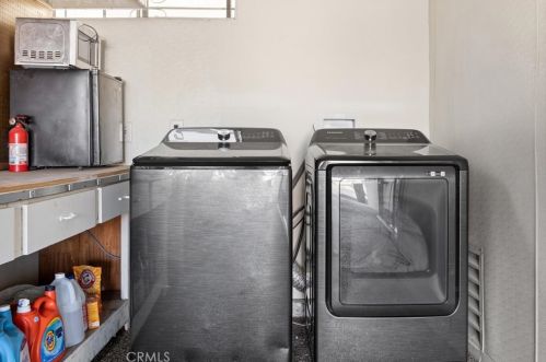4032 Elsa St, Lakewood, CA 90712-3854