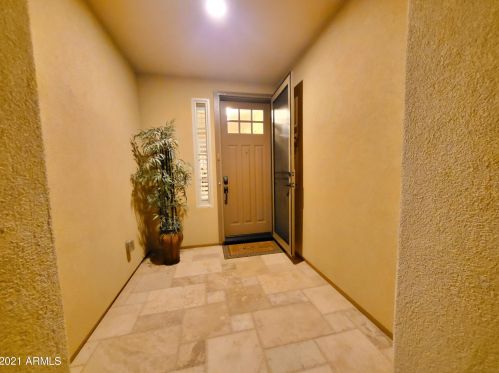 794 Laddoos Ave, San Tan Valley, AZ 85140-5256