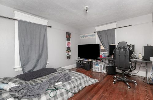 102 Elm St, Miami OH  45056-1742 exterior