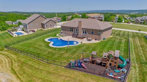 406 Celene Dr, Latrobe, PA 15650-4736