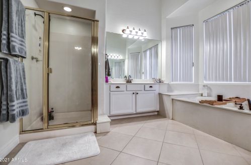 1915 Campbell Ave, Gilbert AZ 85234-7914 exterior