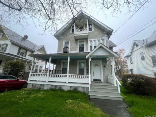 216 Union Ave, Peekskill, NY 10566-3433