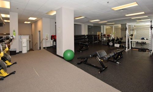 270 Highland Ave, Milwaukee WI  53202-6603 exterior