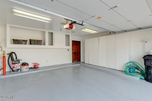 5704 Scottsdale Rd, Scottsdale AZ 85254-5161 exterior