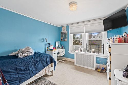 143 Chatterton Pkwy, White Plains NY  10606-2242 exterior