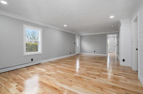 166 Pound Rd, Cumberland RI  02864-2706 exterior