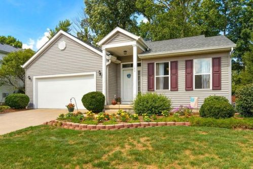 194 Olde Mill Ln, Pataskala, OH 43062-8113