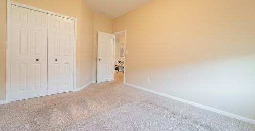 950 117th Pl, Crown Point IN  46307-7174 exterior