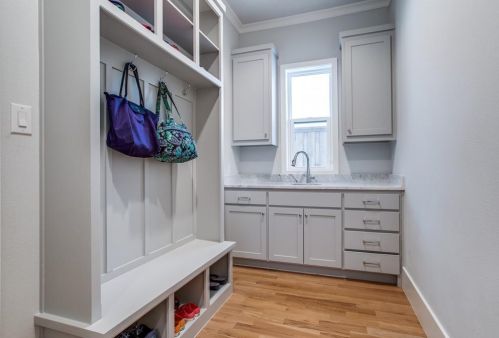 7042 Casa Loma Ave, Dallas TX  75214-4006 exterior