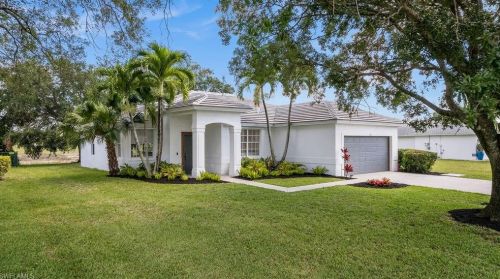 740 Cherry Blossom Ct, Naples, FL 34120-1493