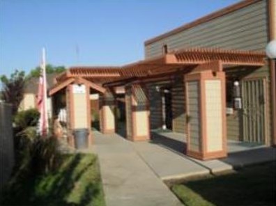 640 Zediker Ave, Parlier, CA 93648-2647
