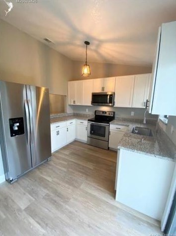 656 Veronica Ave, Fort Pierce FL  34953-6375 exterior