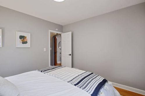 6000 Hamilton St, Minneapolis MN 55416-2315 exterior