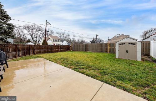 30 Bellmawr Ave, Gloucester NJ  08031-1329 exterior