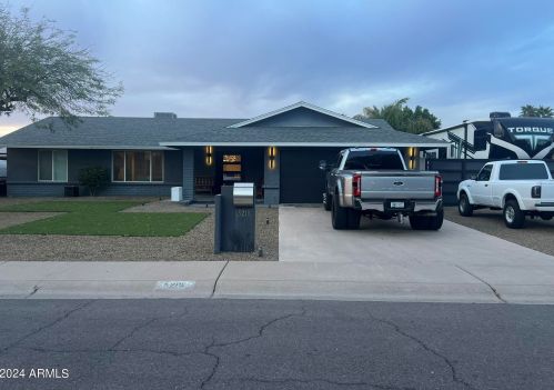 5218 Friess Dr, Scottsdale, AZ 85254-2912