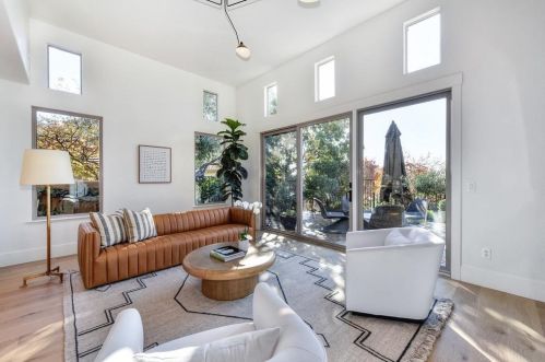 404 Syrah Ct, Folsom CA  95762-7715 exterior