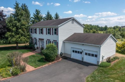 115 Johanna Farms Rd, East Amwell Township, NJ 08551-2009