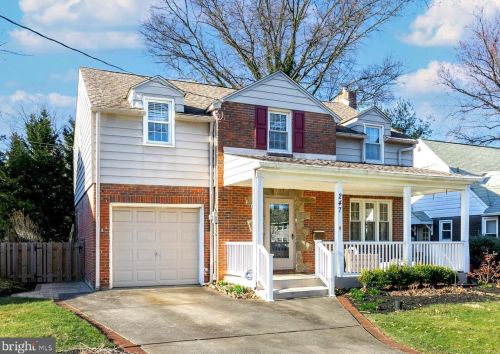 247 Lawnside Ave, Camden, NJ 08108-1711