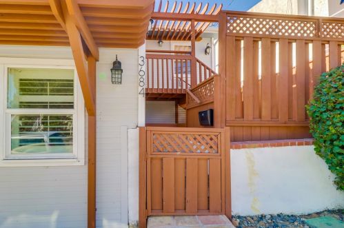 3684 Richmond St, San Diego, CA 92103-4512