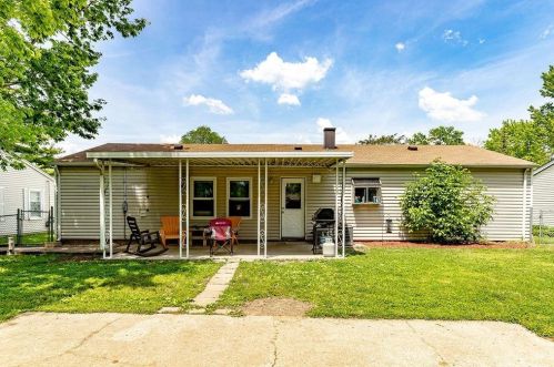 318 Whitewater Dr, New Haven OH  45030-1443 exterior