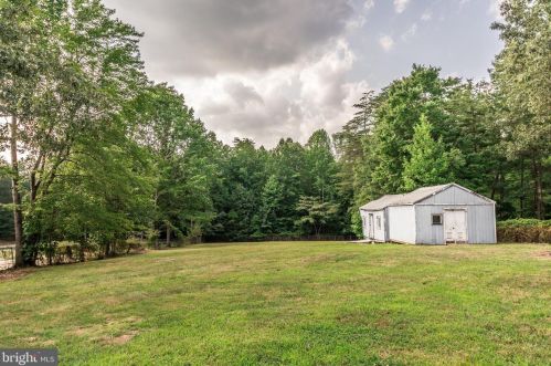 538 Cropp Rd, Fredericksburg, VA 22406-4609