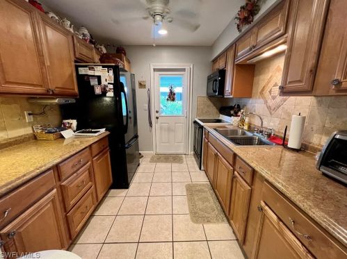 28 Desert Candle Cir, Lehigh Acres FL 33936-7362 exterior