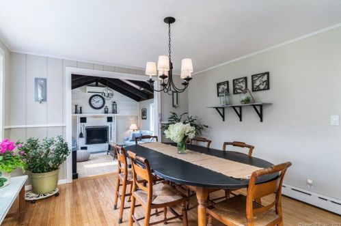 25 Losee Dr, Litchfield CT  06778-2507 exterior