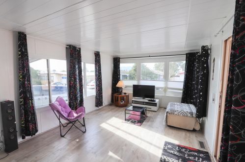 69370 Poolside Dr, Desert Hot Springs CA  92241-8723 exterior