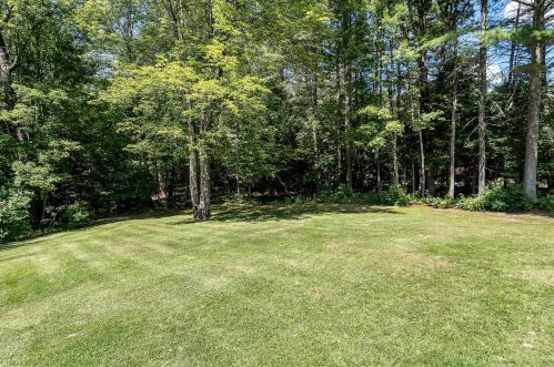 245 Bound Tree Rd, Hopkinton NH  03229-3124 exterior