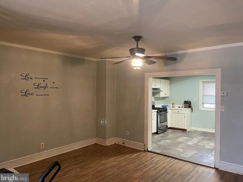 305 Morris St, Gloucester NJ  08030-1448 exterior