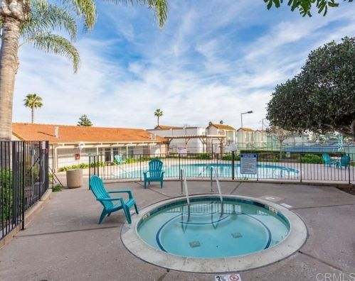 205 Candice Pl, Vista CA  92083-1941 exterior