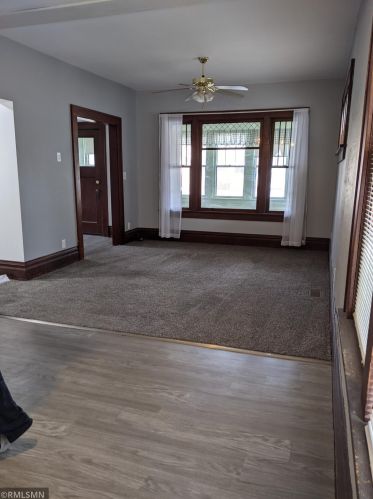 800 4th St, Willmar MN  56201-4522 exterior