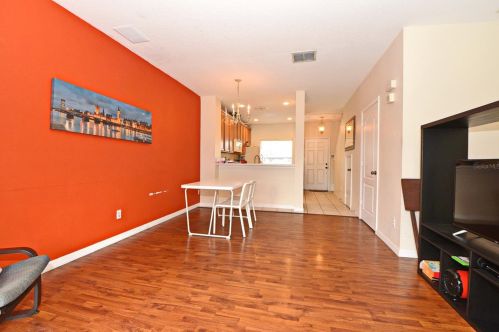 9476 Flowering Cottonwood Rd, Orlando, FL 32832-5566