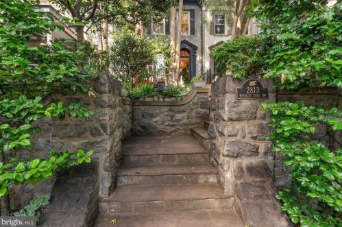 2813 Woodley Rd, Washington, DC 20008-4115