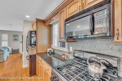 1809 Greenwood Ter, Belmar NJ 07719-2911 exterior