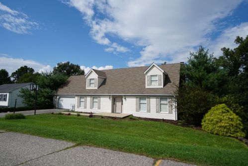 152 Partridge Dr, Russell, KY 41169-1562
