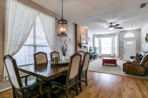 9057 Tyne Trl, Fort Worth TX  76118-7506 exterior