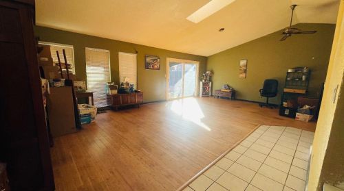412 Redford Ln, Modesto, CA 95350-1020