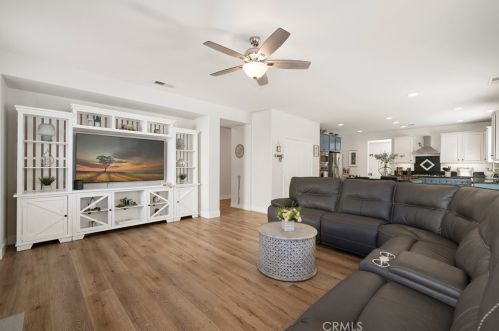 30770 Grand View Cir, Temecula CA  92591-7293 exterior