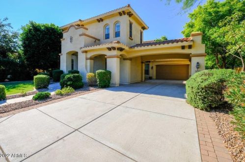 3683 Nolan Dr, Chandler, AZ 85249-4697